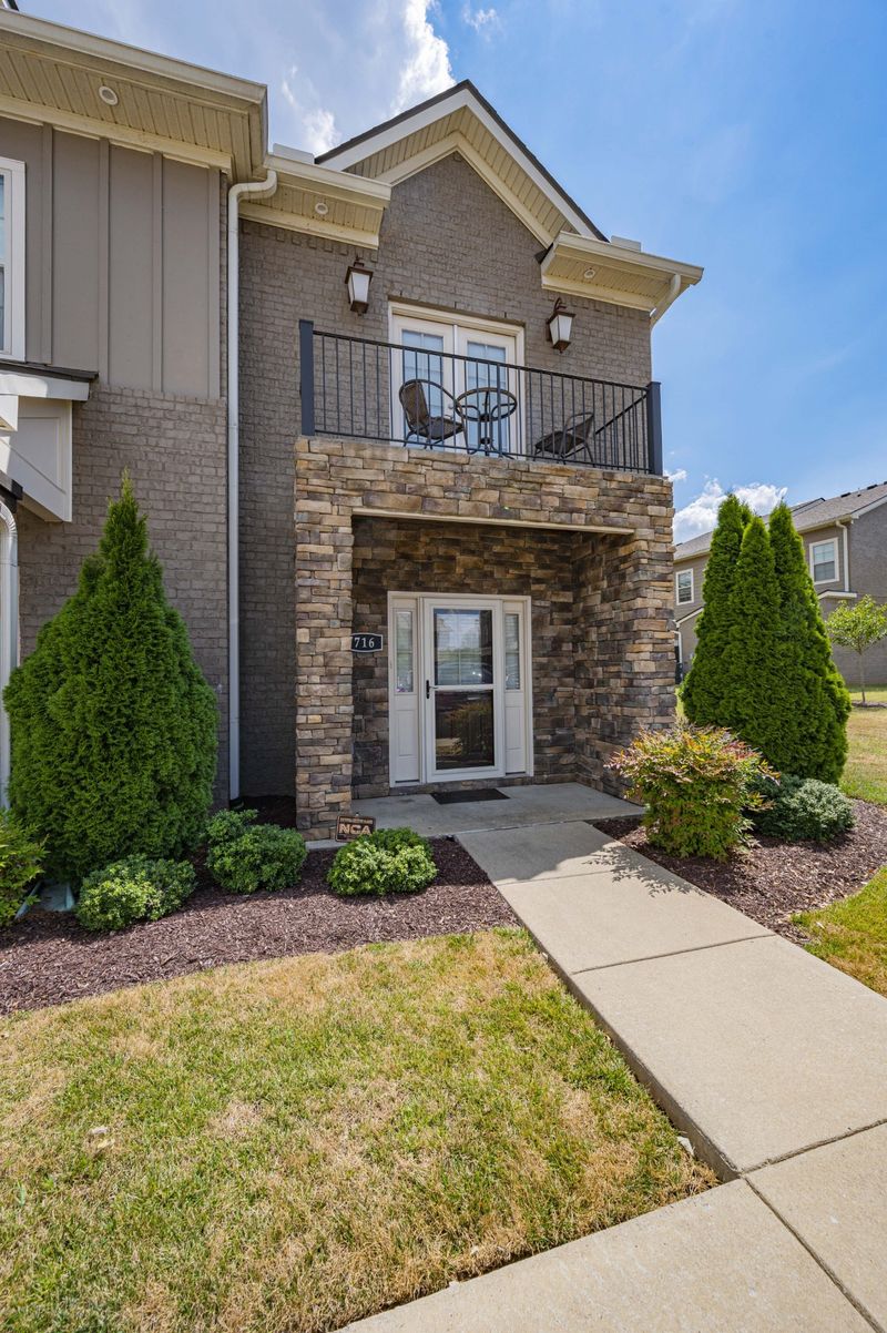 716 Black Colt Dr, Murfreesboro, TN 37130