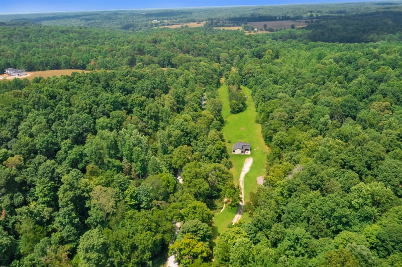 1010 Little Leatherwood Rd, Vanleer, TN 37181