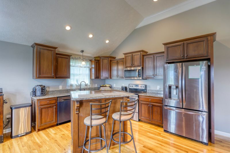 329 Fowler Ford Rd, Portland, TN 37148