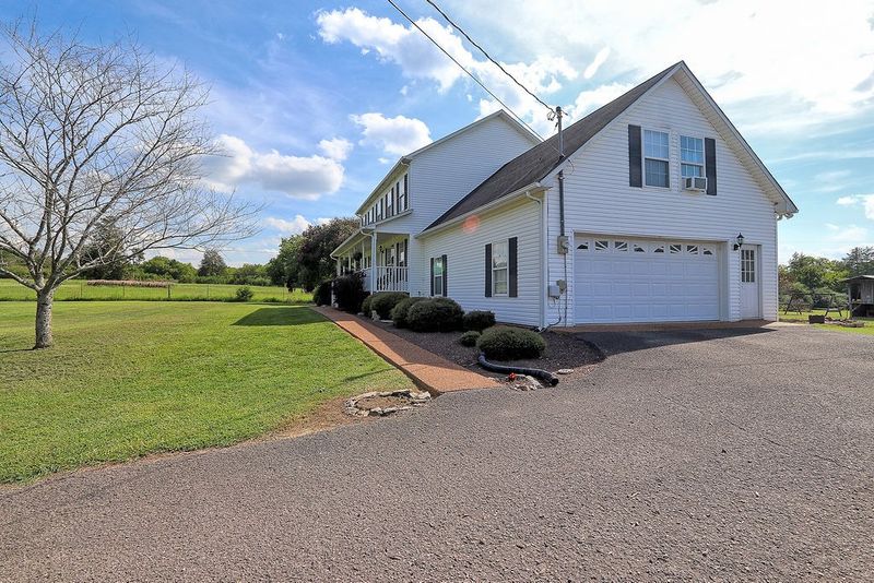 4559 Tom Lunn Rd, Spring Hill, TN 37174