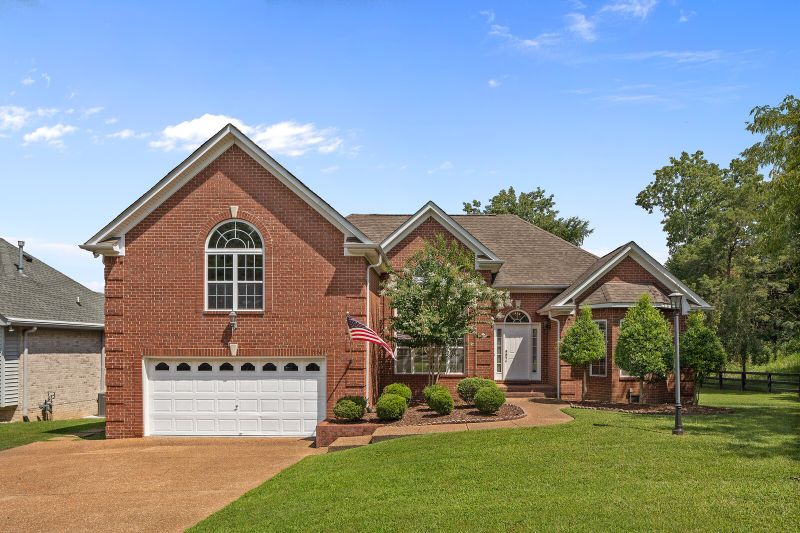 5747 S New Hope Rd, Hermitage, TN 37076