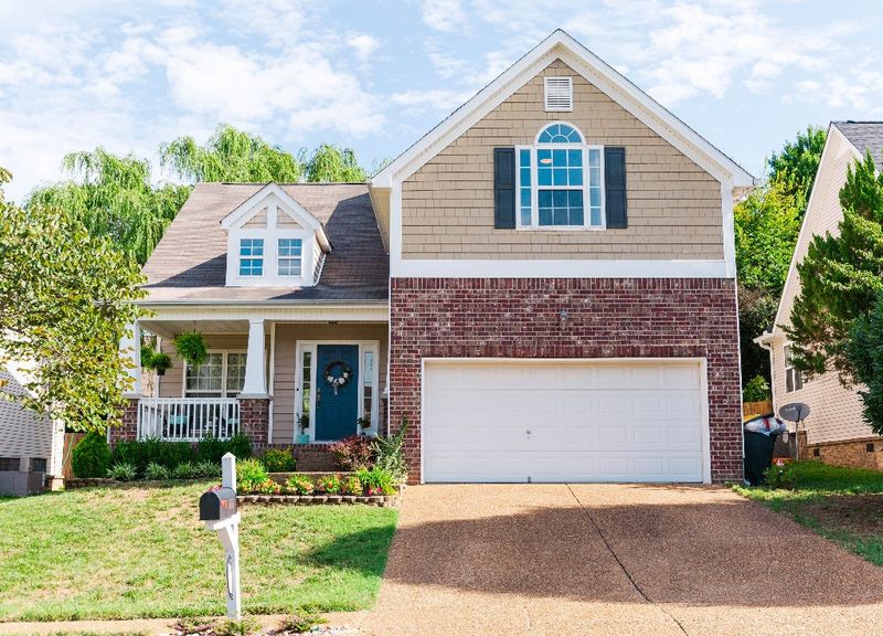 1715 Freiburg Dr, Spring Hill, TN 37174