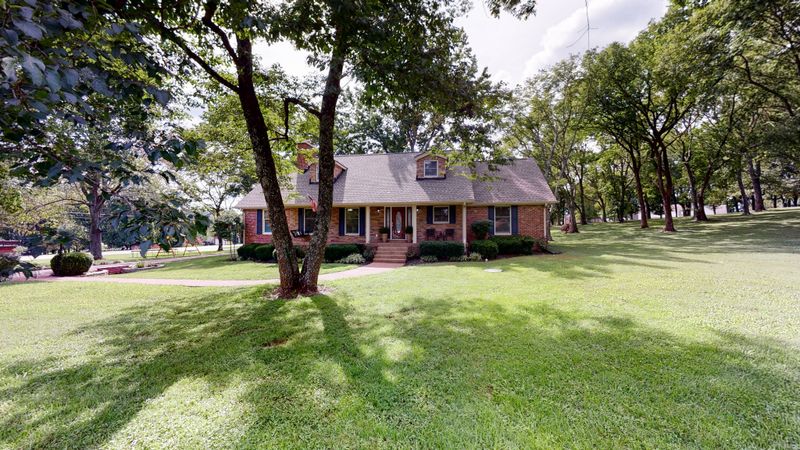 408 Saratoga Dr, Lebanon, TN 37087