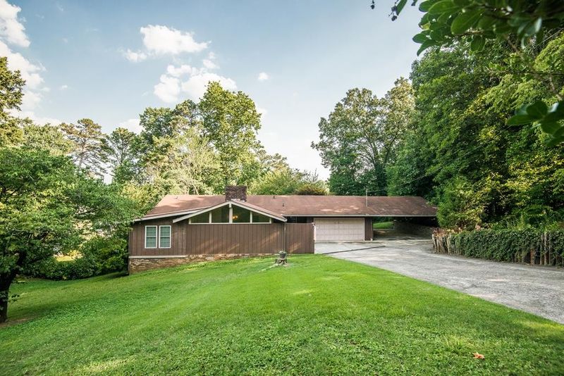 203 Royal Oak Dr, Dalton, GA 30721