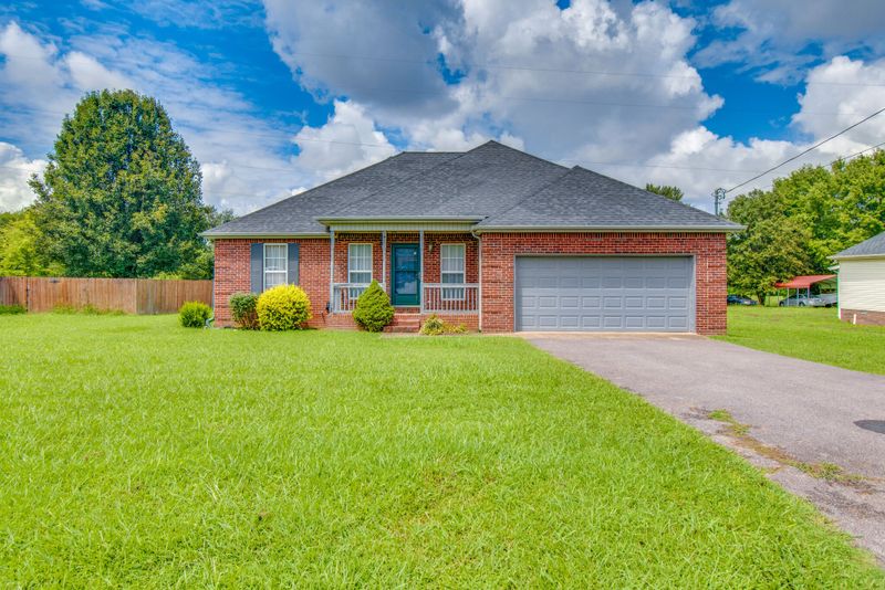 315 Merlin Dr, Murfreesboro, TN 37127
