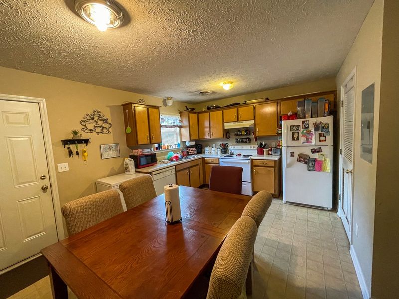 1467 Chariot Dr, Murfreesboro, TN 37130