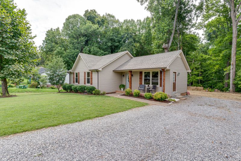 207 Cofer Dr, Springfield, TN 37172
