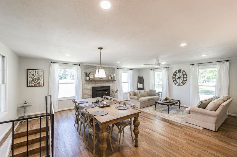 6379 Williams Rd, Cross Plains, TN 37049