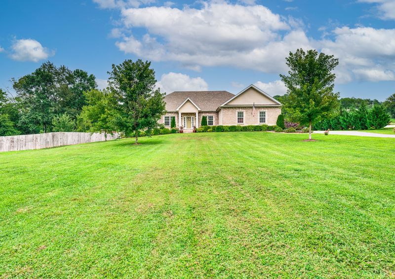1614 Olga Dr, Spring Hill, TN 37174