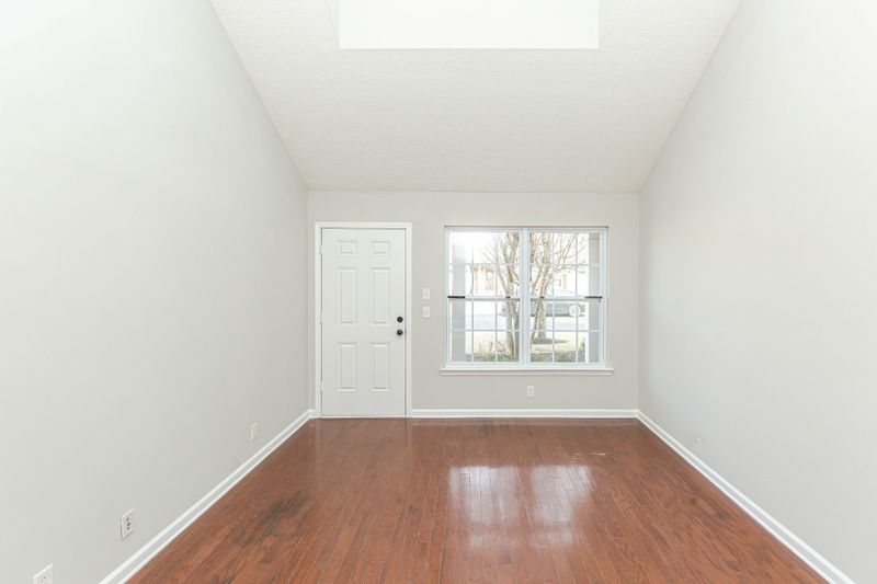 3317 Risen Star Dr, Murfreesboro, TN 37128