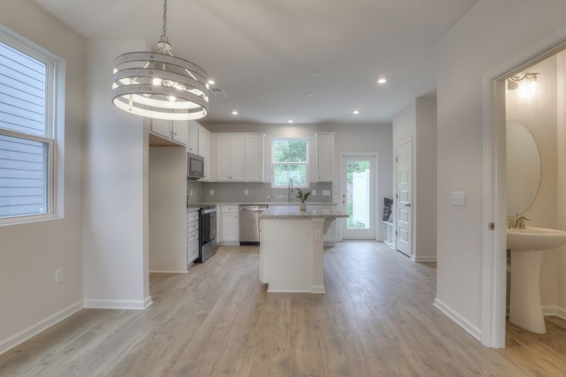 615 Old Hickory Blvd #708, Nashville, TN 37209