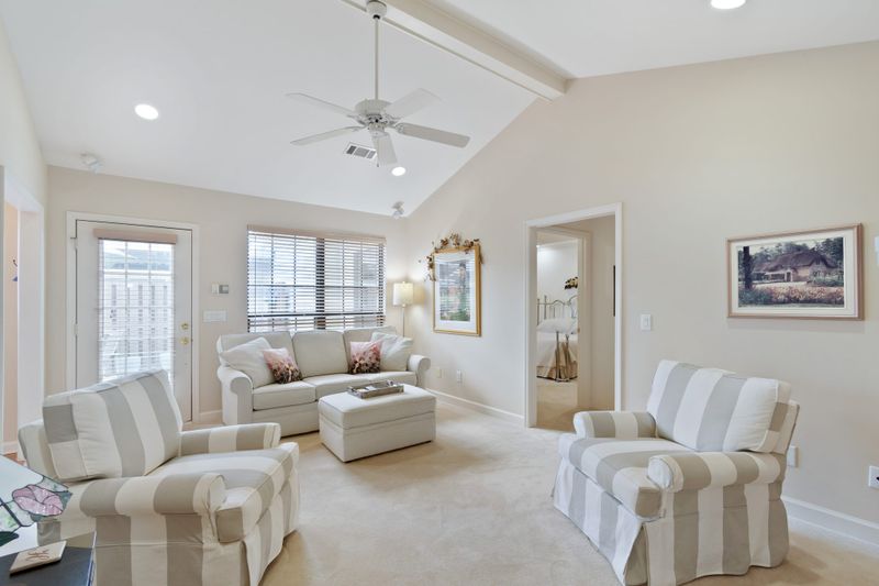 6003 Sunrise Cir, Franklin, TN 37067