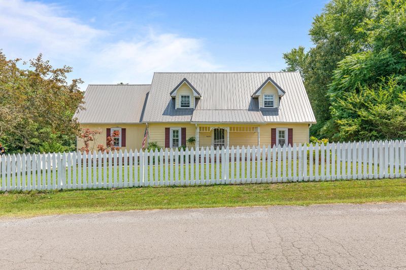 1009 Bicentennial Trl, Rock Spring, GA 30739