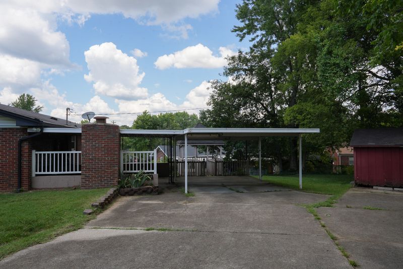 444 Thunderbird Ct, Nashville, TN 37209
