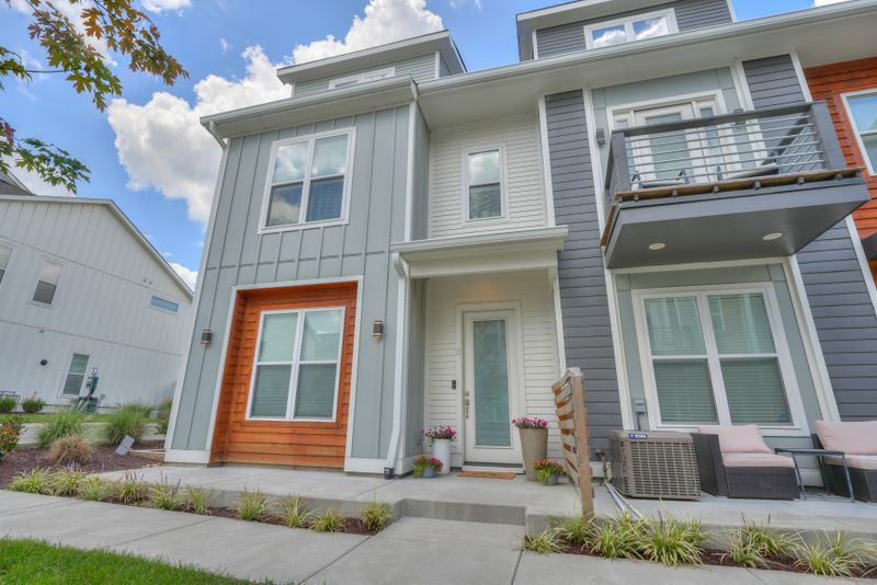 700 James Ave #3, Nashville, TN 37209