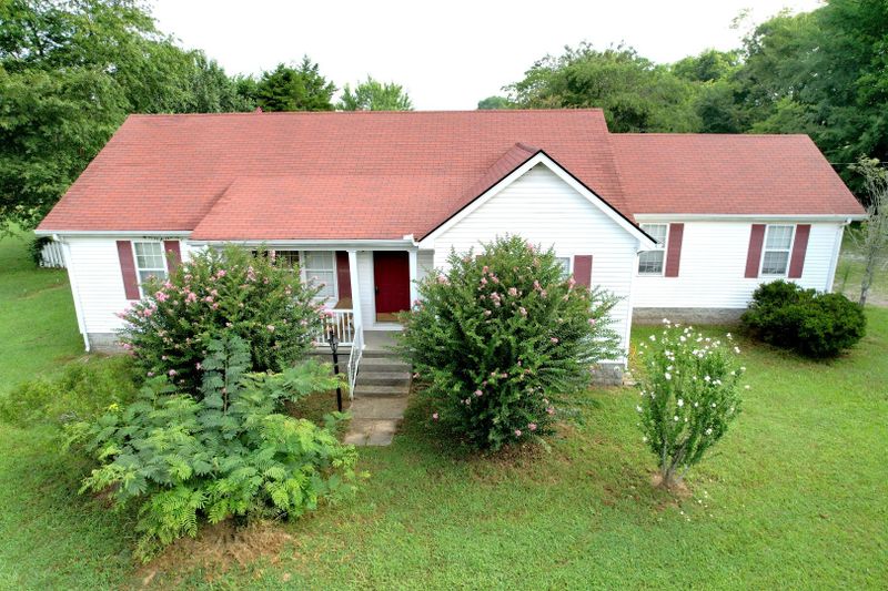 8411 E Gum Rd, Murfreesboro, TN 37127