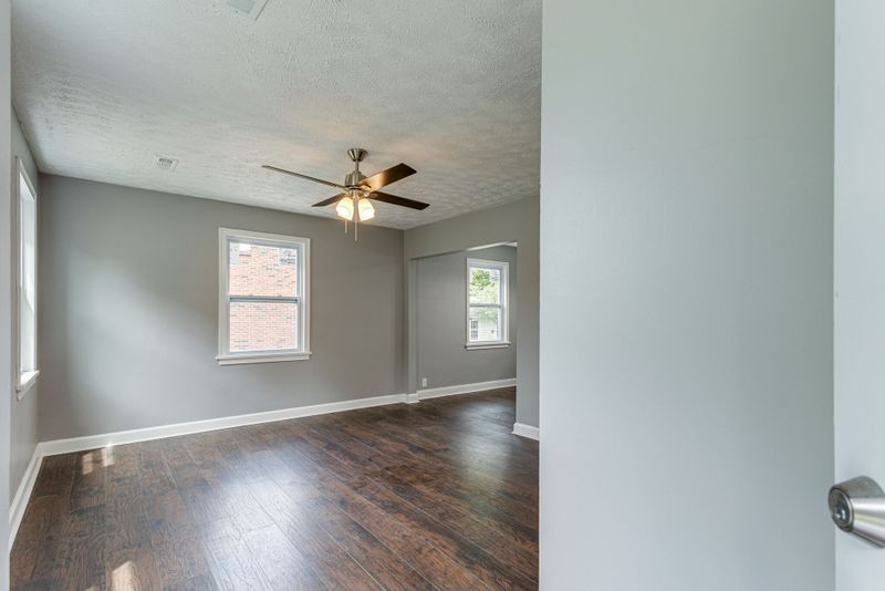 1304 Grantland Ave, Murfreesboro, TN 37129