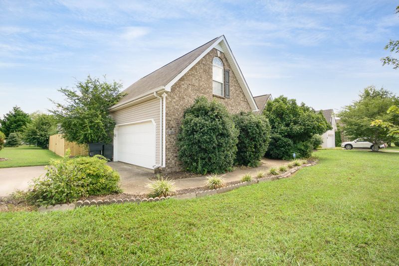 1503 Antebellum Dr, Murfreesboro, TN 37128
