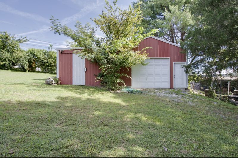 121 Bright Ave, Carthage, TN 37030