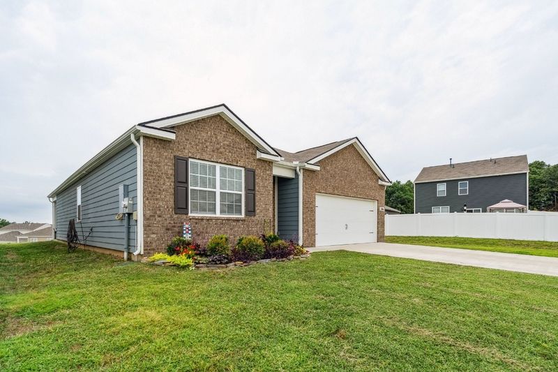 306 Redhead Ln, Lebanon, TN 37090