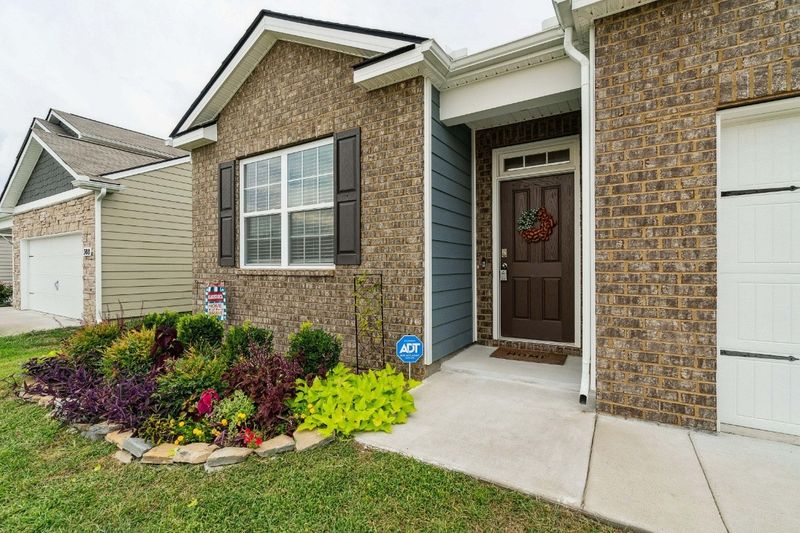306 Redhead Ln, Lebanon, TN 37090