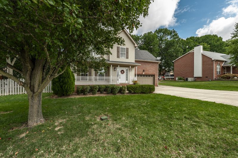 1021 Whitley Pl, Hendersonville, TN 37075
