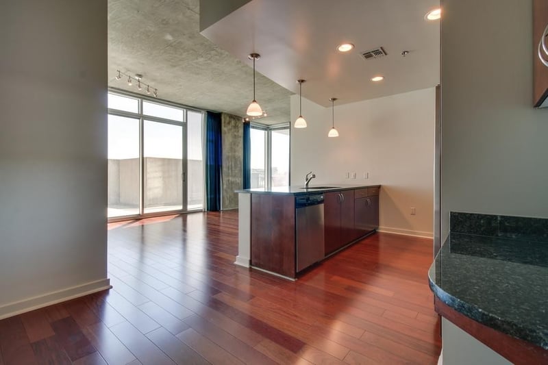 301 Demonbreun St #714, Nashville, TN 37201