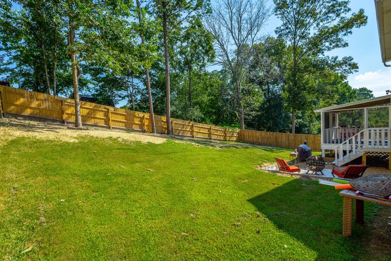 184 Peachtree Cir, Ringgold, GA 30736