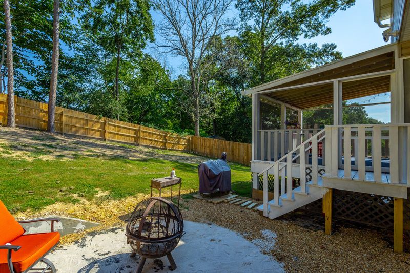 184 Peachtree Cir, Ringgold, GA 30736