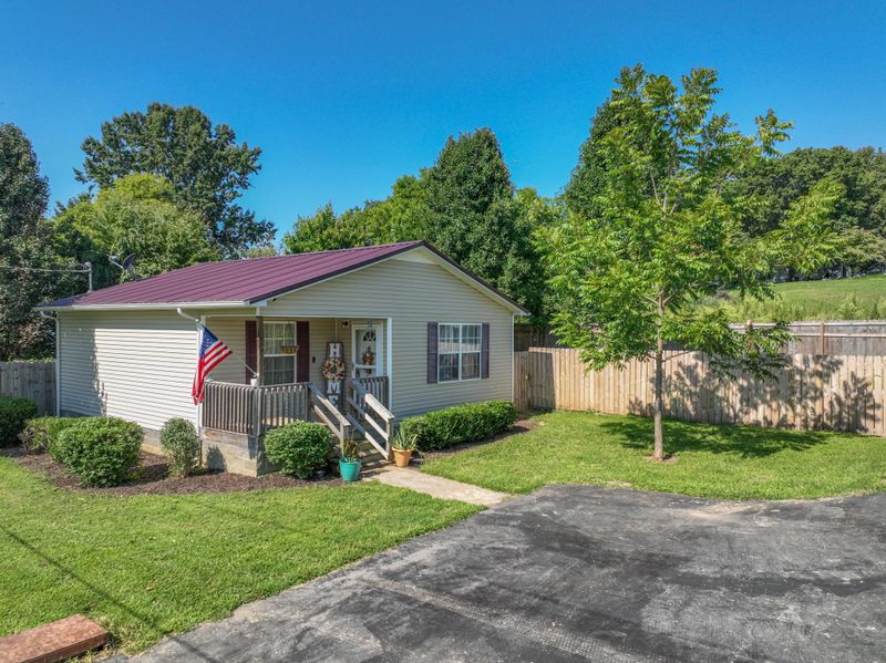 115 N Commerce St, Adams, TN 37010