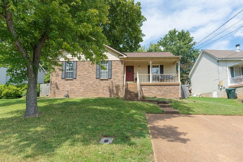 1408 Market Sq, Hermitage, TN 37076