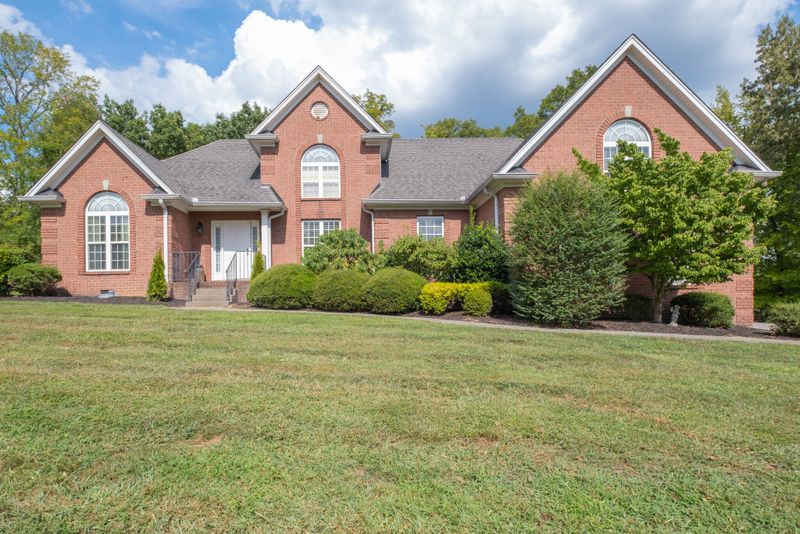 1740 Wrencrest Dr, Mount Juliet, TN 37122