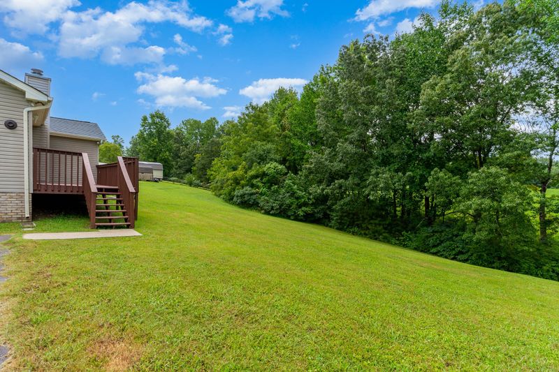 1007 Bon Meade Dr, Burns, TN 37029