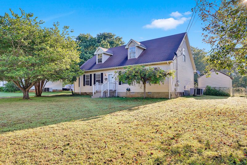 7415 Lone Eagle Dr, Murfreesboro, TN 37128