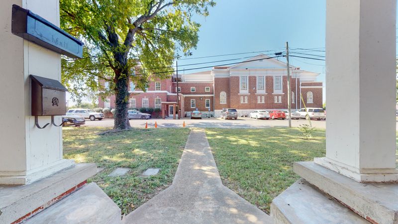 1107 Mckennie Ave, Nashville, TN 37206
