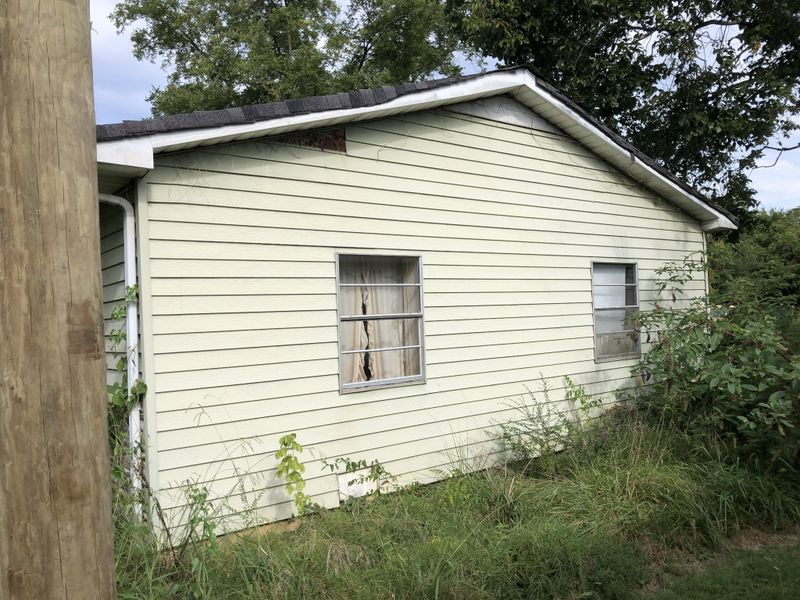 3523 Veals Rd, Murfreesboro, TN 37127