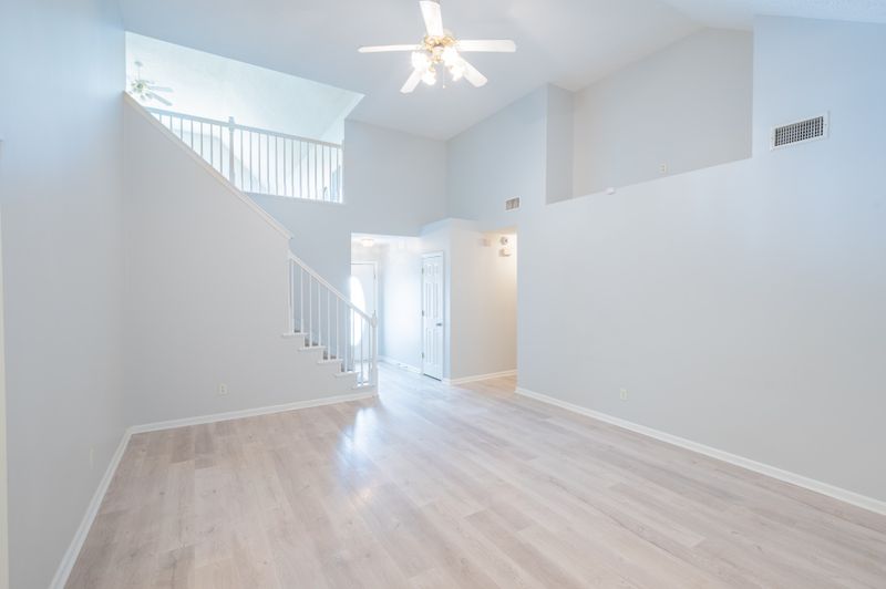 7016 Hickory Pass Ln, Antioch, TN 37013