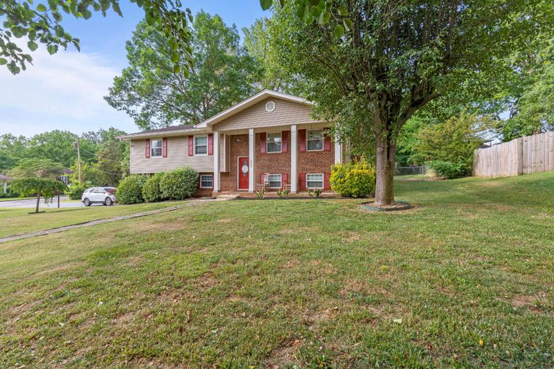 339 Foster Dr, Ringgold, GA 30736