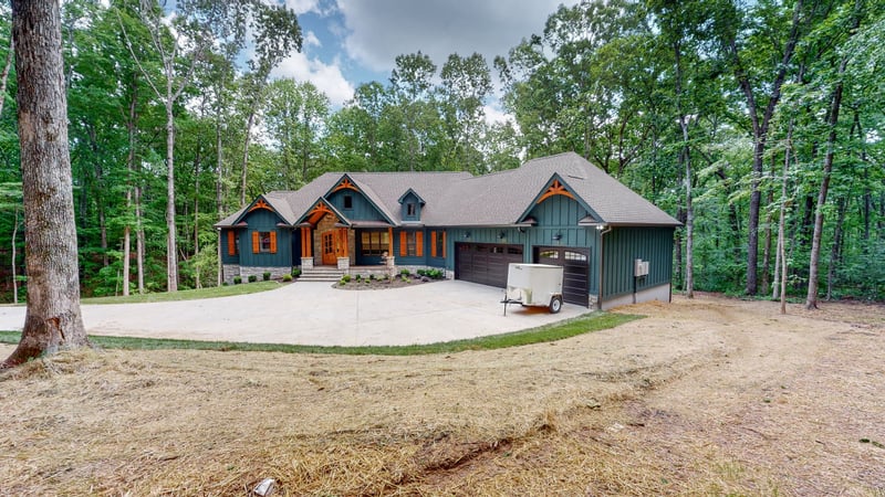 1525 Bakers Work Rd, Burns, TN 37029