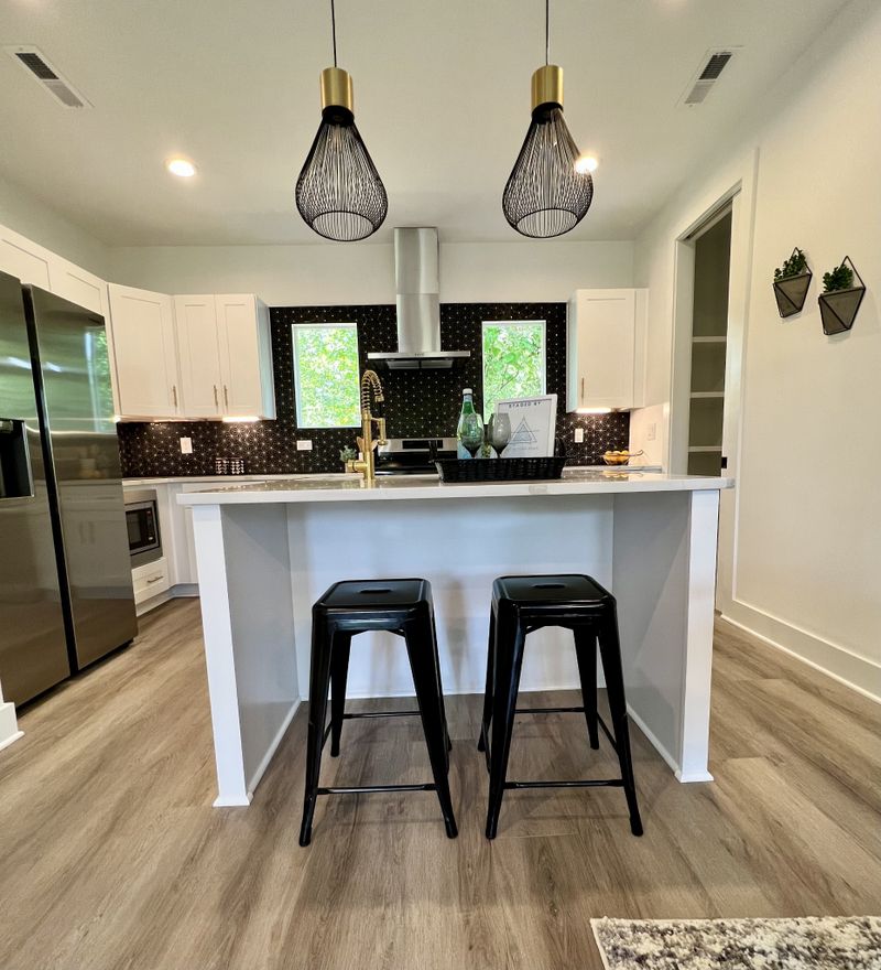 805 Cherokee Ave #5, Nashville, TN 37207