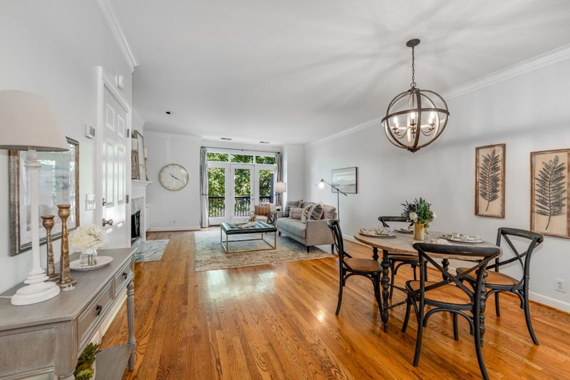 2826 Woodlawn Dr, Nashville, TN 37215