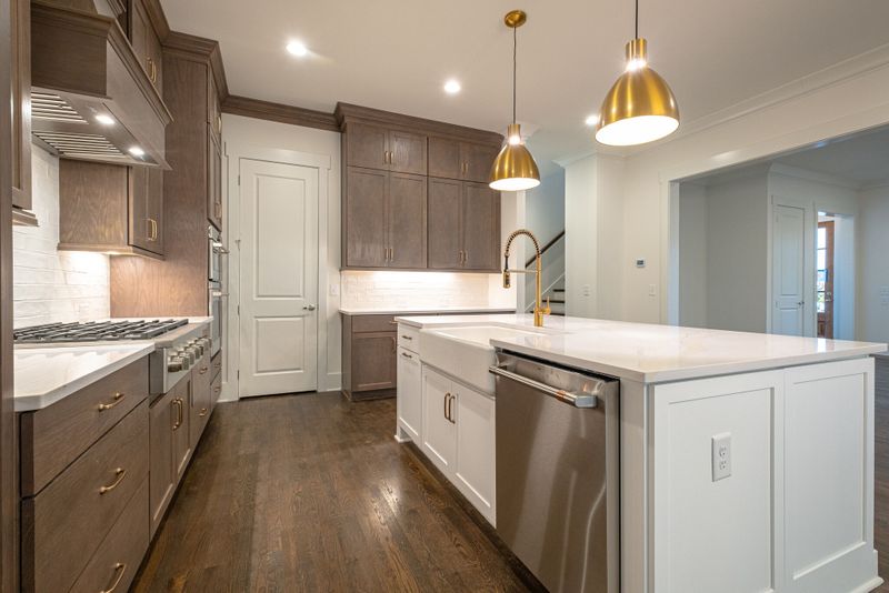 925 Jasper Ave, Franklin, TN 37064
