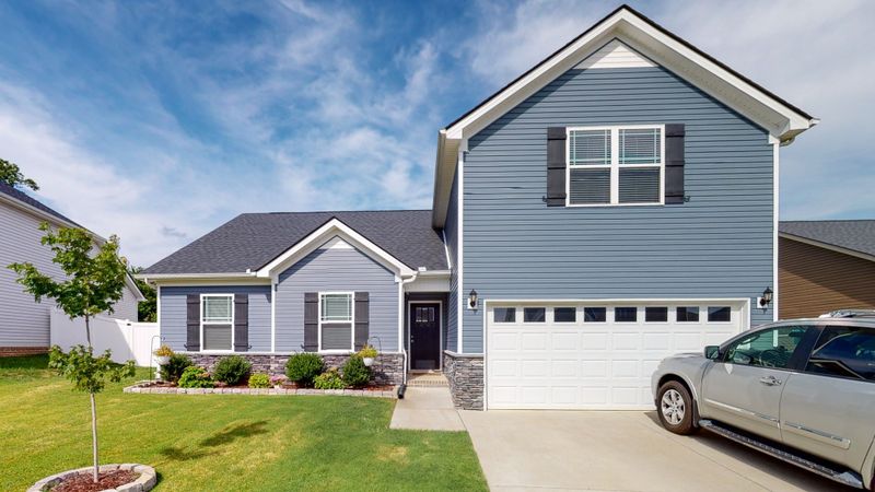 413 Zeffer Ct, Spring Hill, TN 37174