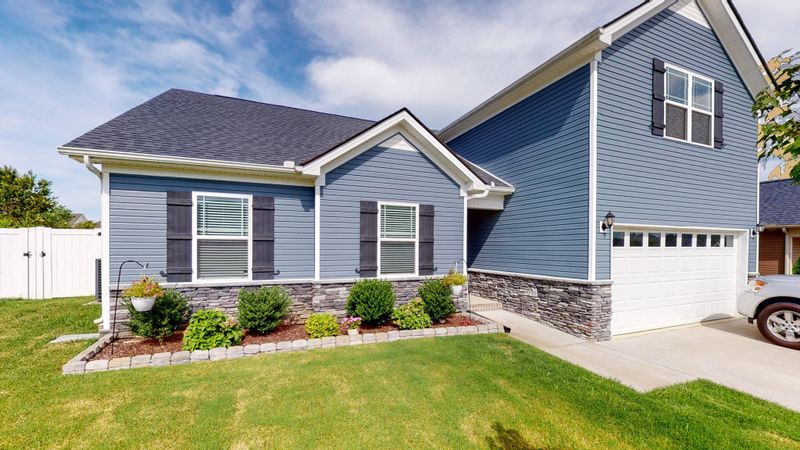 413 Zeffer Ct, Spring Hill, TN 37174