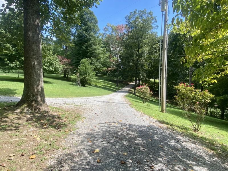 1962 Sugar Ridge Rd, Spring Hill, TN 37174