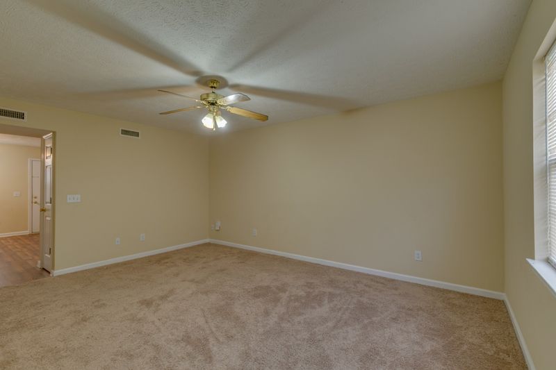 626 Courtland St, Murfreesboro, TN 37130