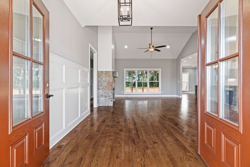 8015 Traditions Ln, Columbia, TN 38401