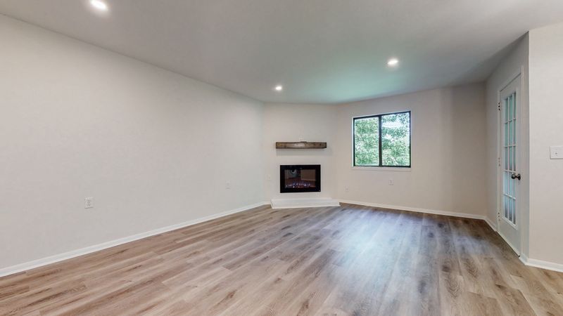 5322 Edmondson Pike #4, Nashville, TN 37211