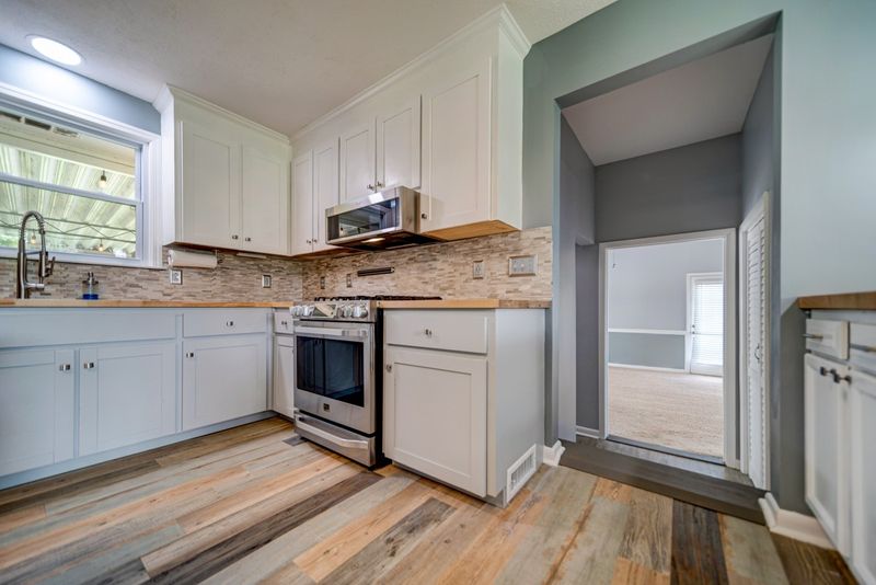 6417 Lee Ave, Murfreesboro, TN 37129