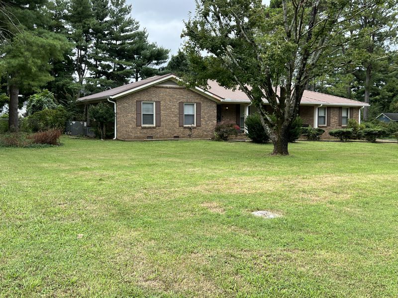 3650 Dixie Ln, Murfreesboro, TN 37129